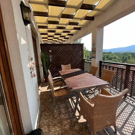 Cosy With Sea View In Santa Marina 소조폴